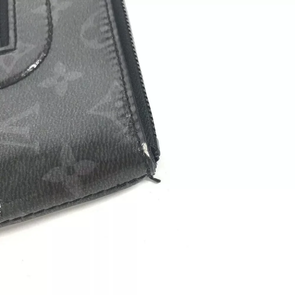 LOUIS VUITTON MonogramEclipse Glaze Exclusive to Japan Pochette-Cosmos